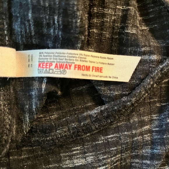 Free People sleeveless body suit. Size medium - Picture 7 of 7